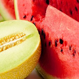 Choosing & Storing Fruits and Berries: A Smart Guide