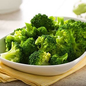 Heart-Healthy Foods: Top 12 Choices & Budget-Friendly Tips