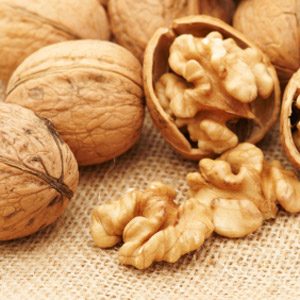 Heart-Healthy Foods: Top 12 Choices & Budget-Friendly Tips