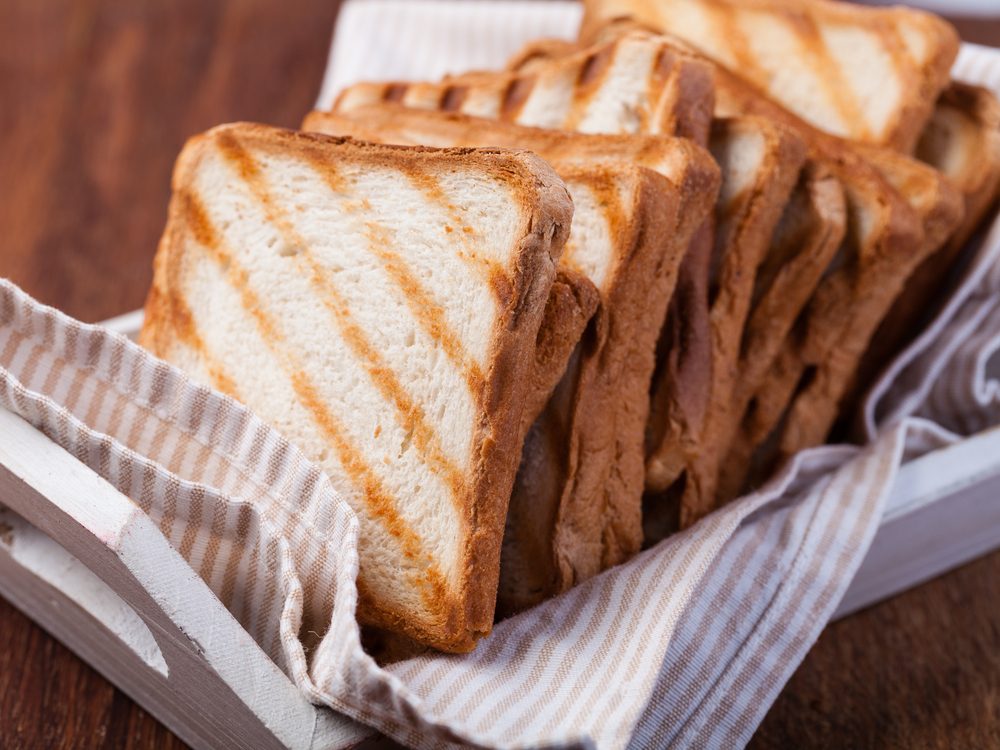 8 Energy-Boosting Foods for Sustained Energy & Focus