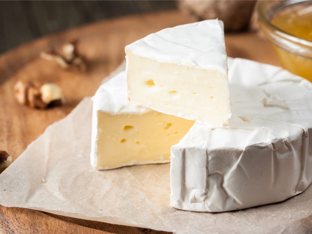 Deliciously Low-Calorie Cheese Alternatives for Cheese Lovers