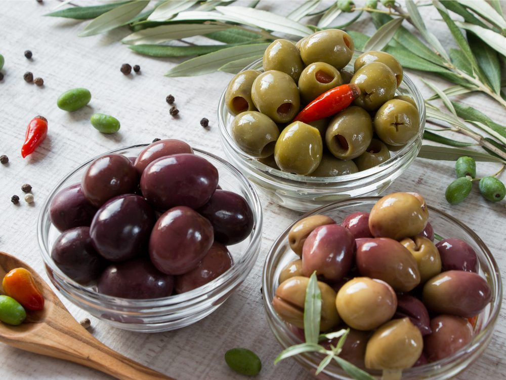Healthy Pizza Topping Ideas: 11 Delicious & Nutritious Options