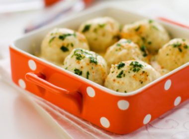 Natural Antidepressants: 4 Foods to Boost Mood & Well-being