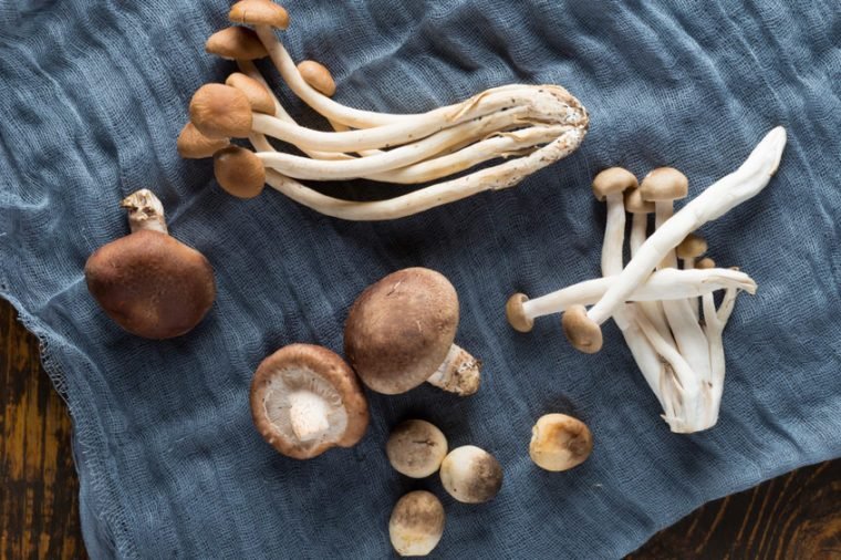 13 Foods That Are Dangerous to Eat Raw: A Nutritionist s Guide