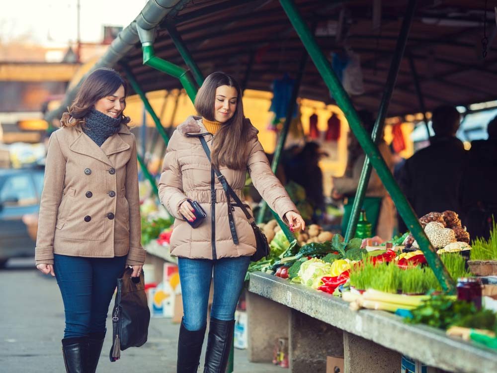 Maximize Your Farmers Market Experience: Tips for Year-Round Shopping