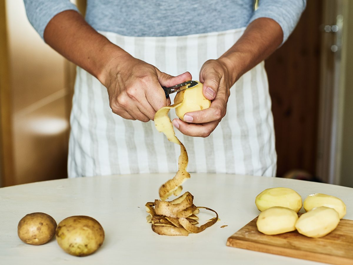 Should You Peel? 14 Fruits & Vegetables to Leave the Skin On (and 9 to Peel)