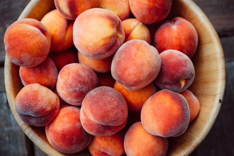 Should You Peel? 14 Fruits & Vegetables to Leave the Skin On (and 9 to Peel)