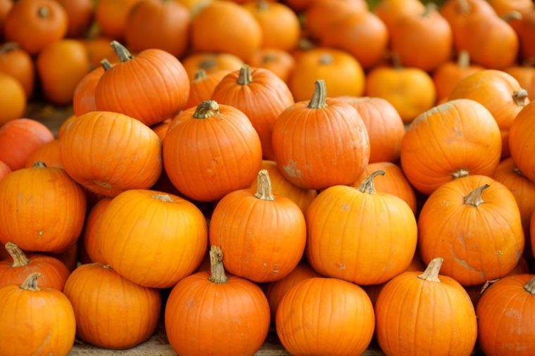 Should You Peel? 14 Fruits & Vegetables to Leave the Skin On (and 9 to Peel)