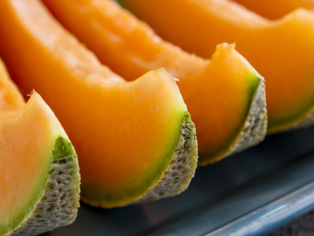 Cantaloupe Benefits: 7 Reasons to Enjoy This Summer Fruit