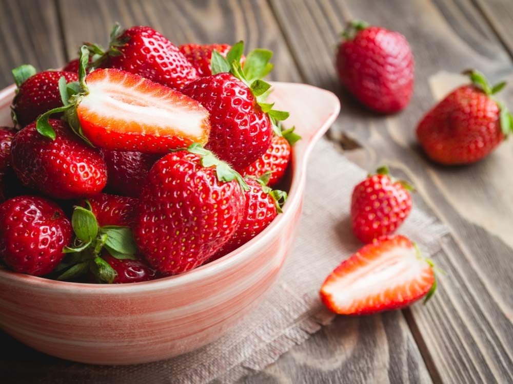 Benefits of Organic Food: 12 Groceries Worth the Investment