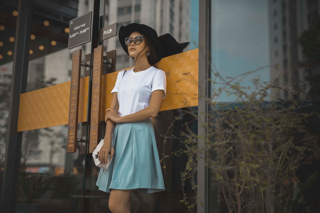 Reclaim Your Life: 10 Reasons to Stop Seeking Men s Approval