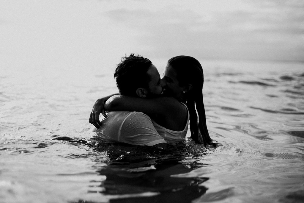 Expressing Love: 100+ Ways to Say I Love You Effectively