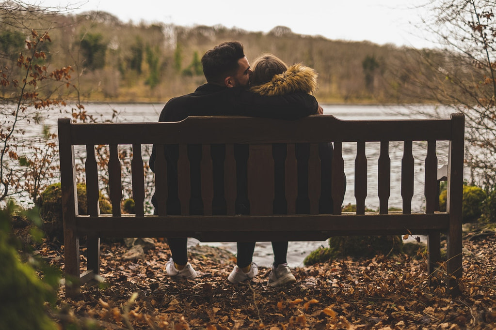 Expressing Love: 100+ Ways to Say I Love You Effectively