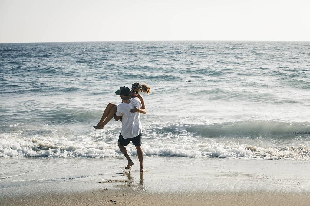 Dealing with Unequal Attention: When Your Boyfriend Prioritizes Friends Over You
