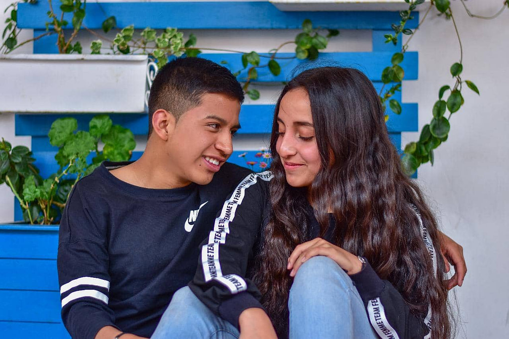 Top 100 Relationship Blogs for Love, Marriage & Breakups (2024)
