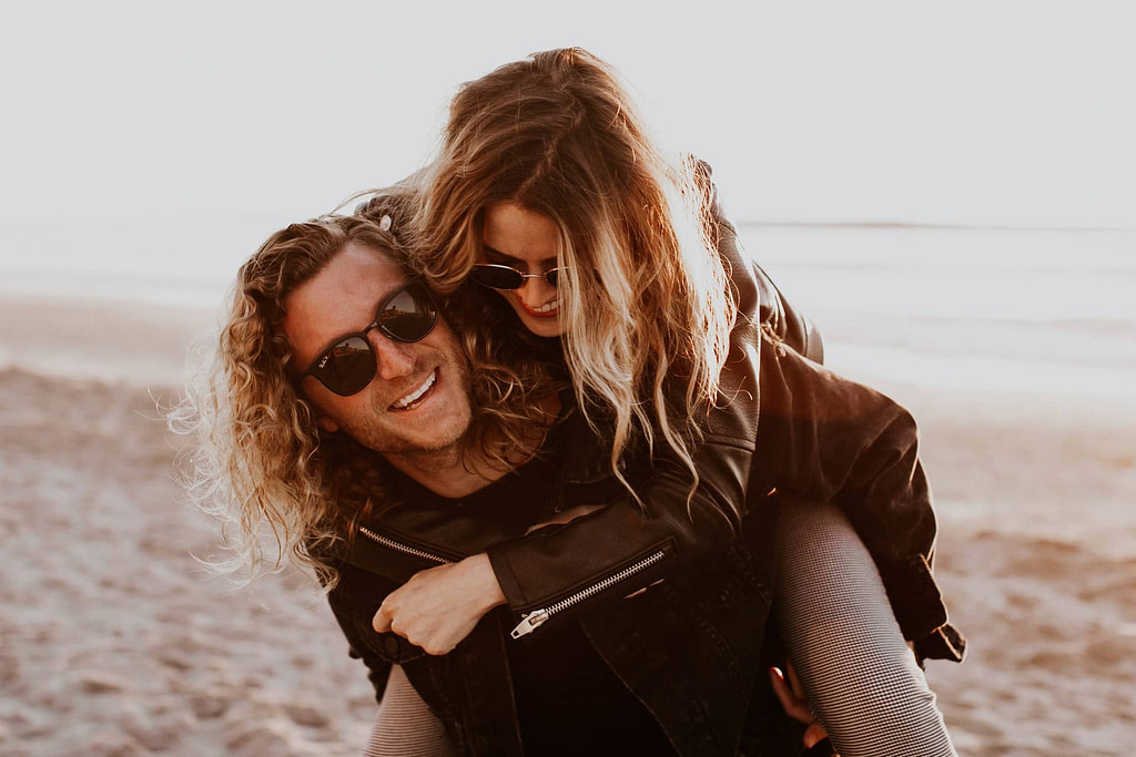 Navigating Non-Exclusive Relationships: 5 Benefits & Considerations