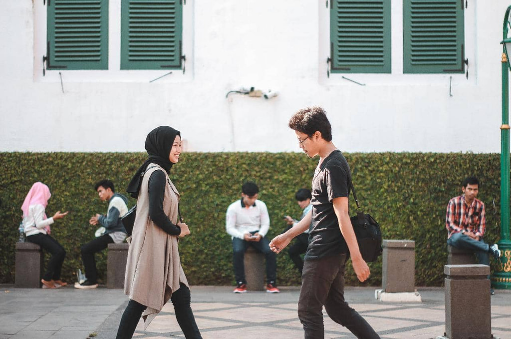 20 Signs Your Ex Might Still Have Feelings: Is Reconciliation Possible?