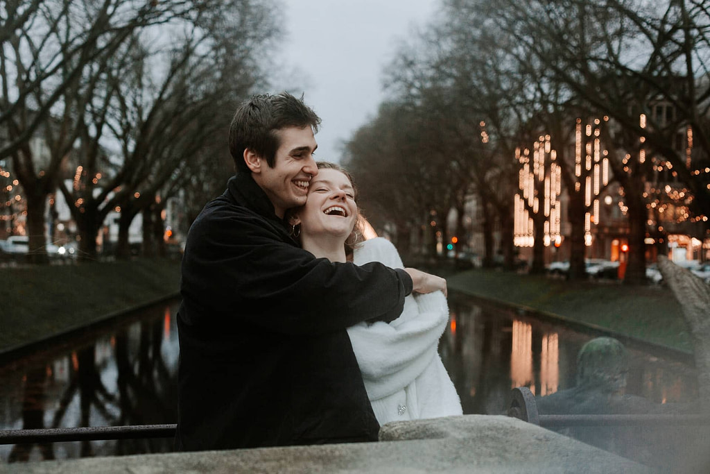 Lover vs. Girlfriend: 16 Key Differences Explained