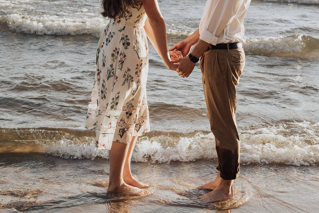 Lover vs. Girlfriend: 16 Key Differences Explained