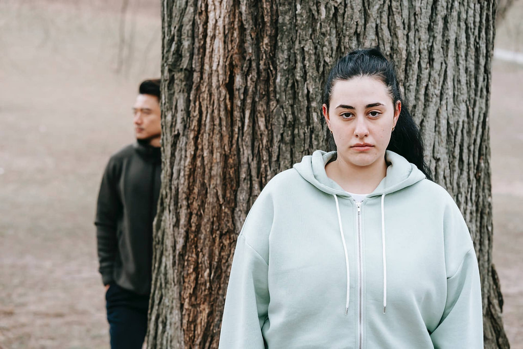 Navigating Emotional Unavailability: Understanding & Moving On