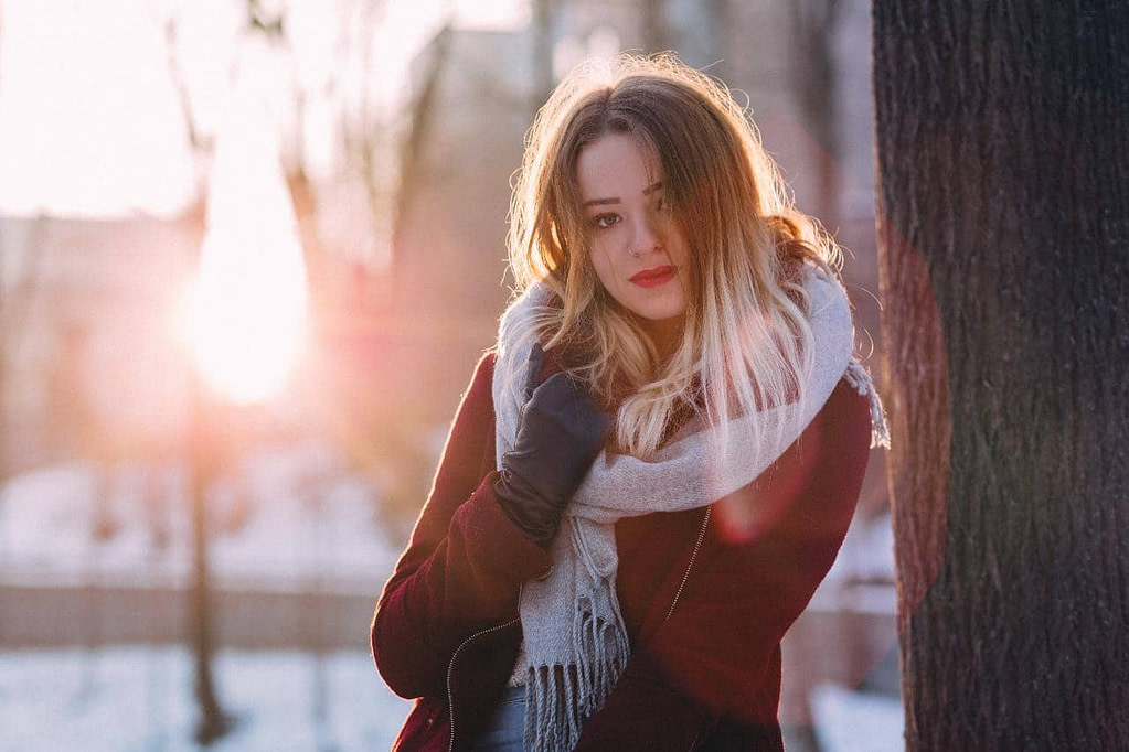 9 Reasons Men Withdraw & How to Rebuild Attraction