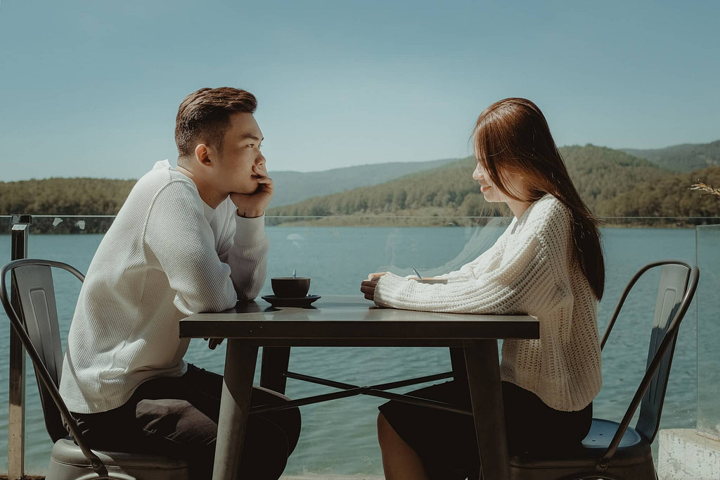 Understanding Male Withdrawal: 15 Signs & How to Respond