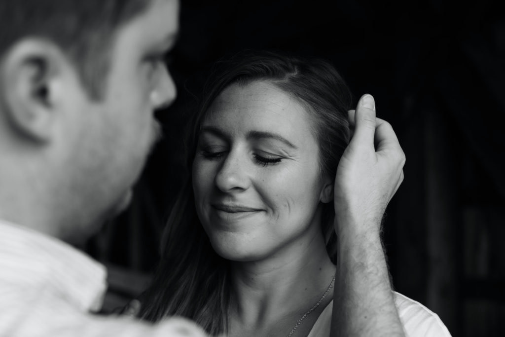 Navigating Relationships with Married Individuals: A Comprehensive Guide