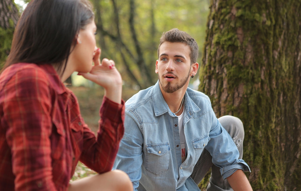 Understanding Jealousy: 18 Signs He Might Be Feeling It