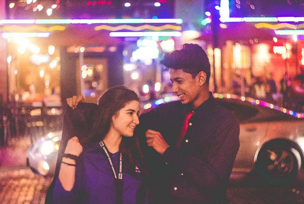 Navigating Feelings: 19 Subtle & Effective Ways to Ask a Girl Out