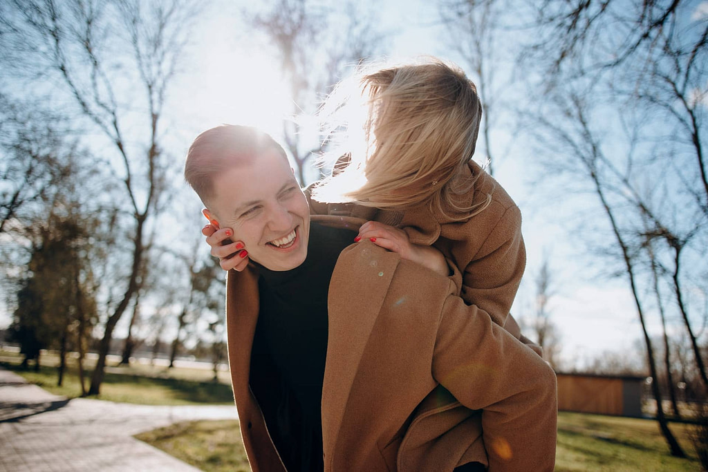 16 Signs He s Committed: He Doesn t Want Anyone Else