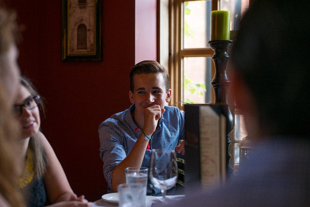 How to Tell Someone You Like Them: 27 Tips for a Positive Outcome