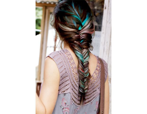 Hair Chalk Guide: Application & Removal Tips for Vibrant Colors