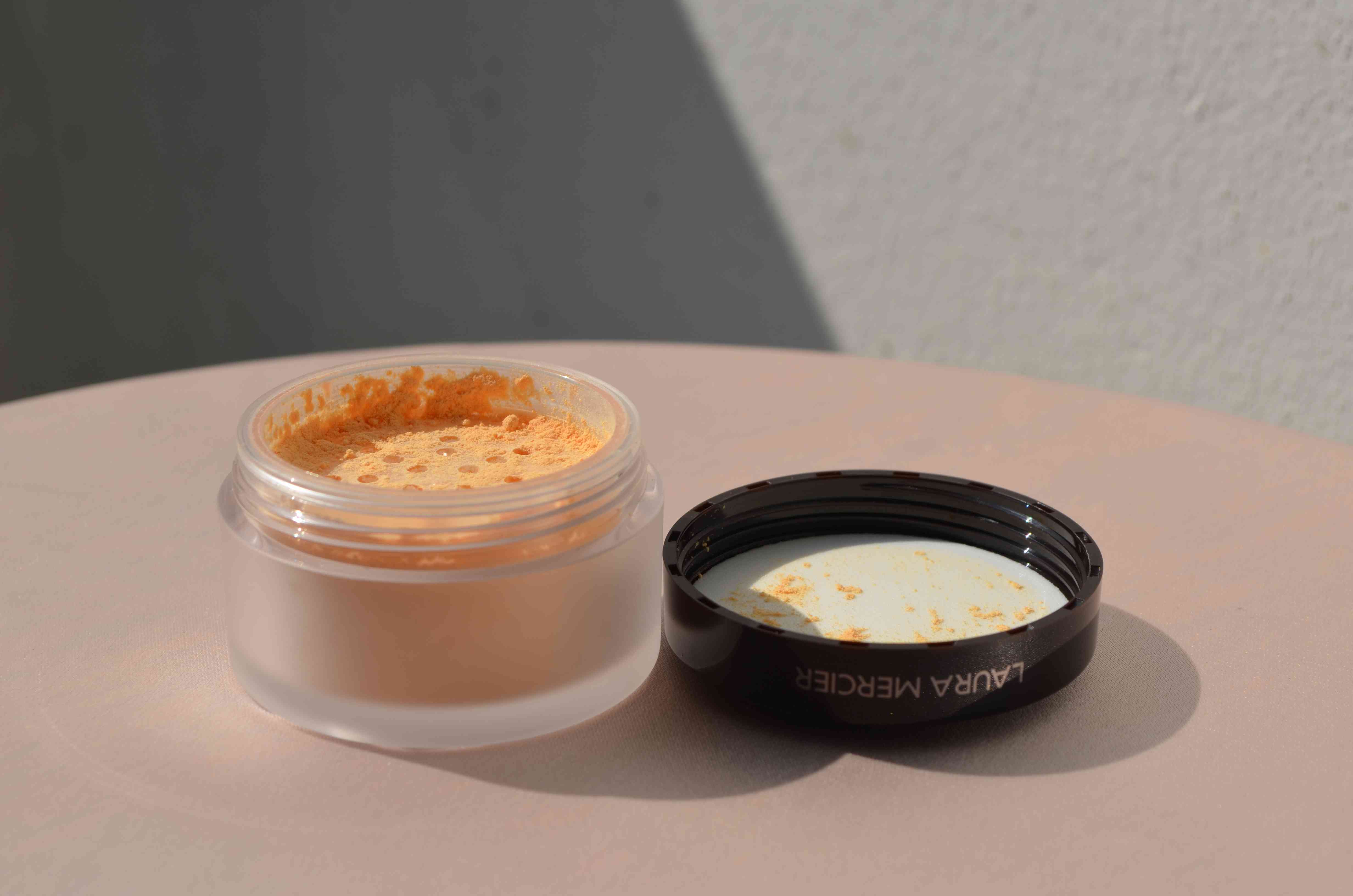 Banana Powder: The Ultimate Guide to Makeup & Skin Benefits