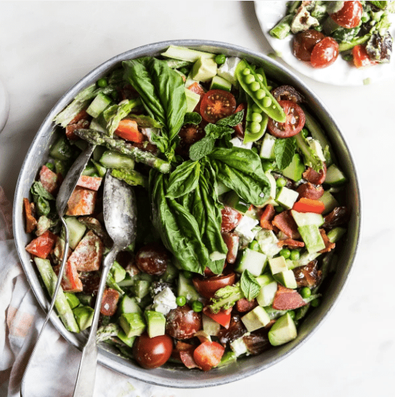 Jennifer Aniston s Daily Diet: What the  Friends  Star Eats for a Healthy Lifestyle