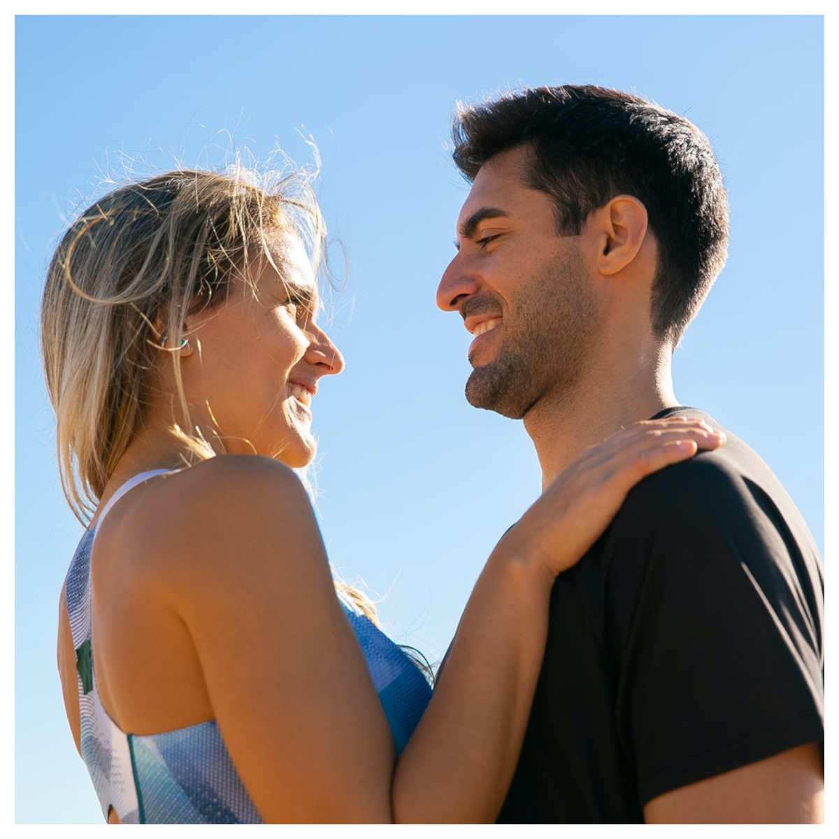 Confessing to an Old Crush: A Guide to Navigating Reconnection