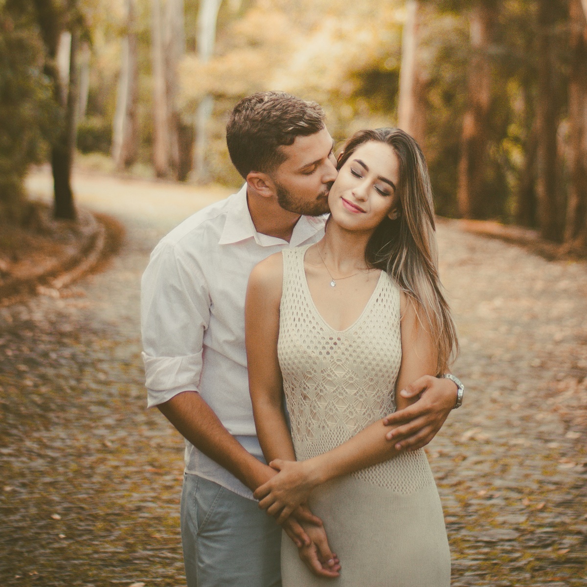 Does He Truly Love You? 3 Signs of Deep Affection in Men