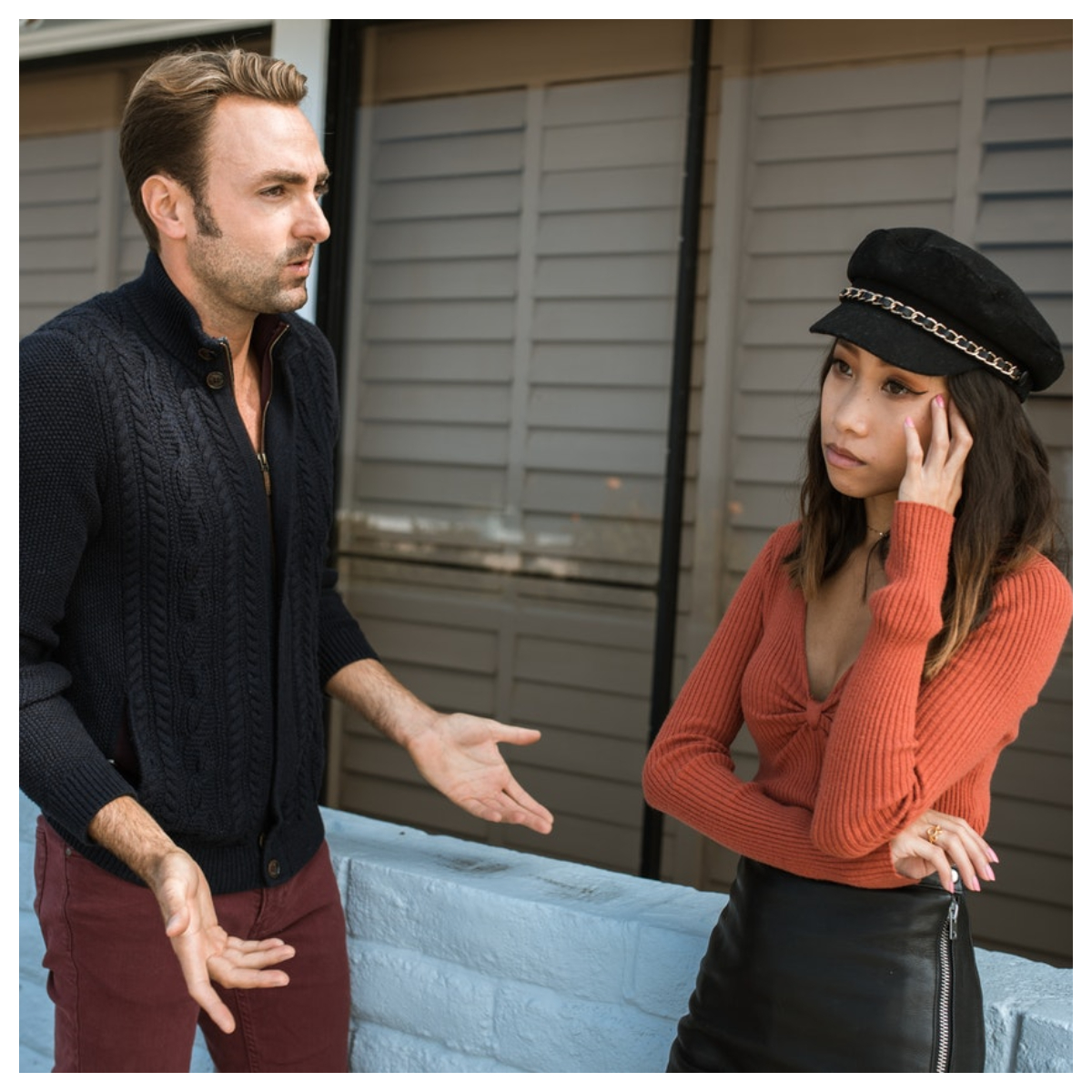 Relationship Red Flags: Recognizing Warning Signs in a Partner