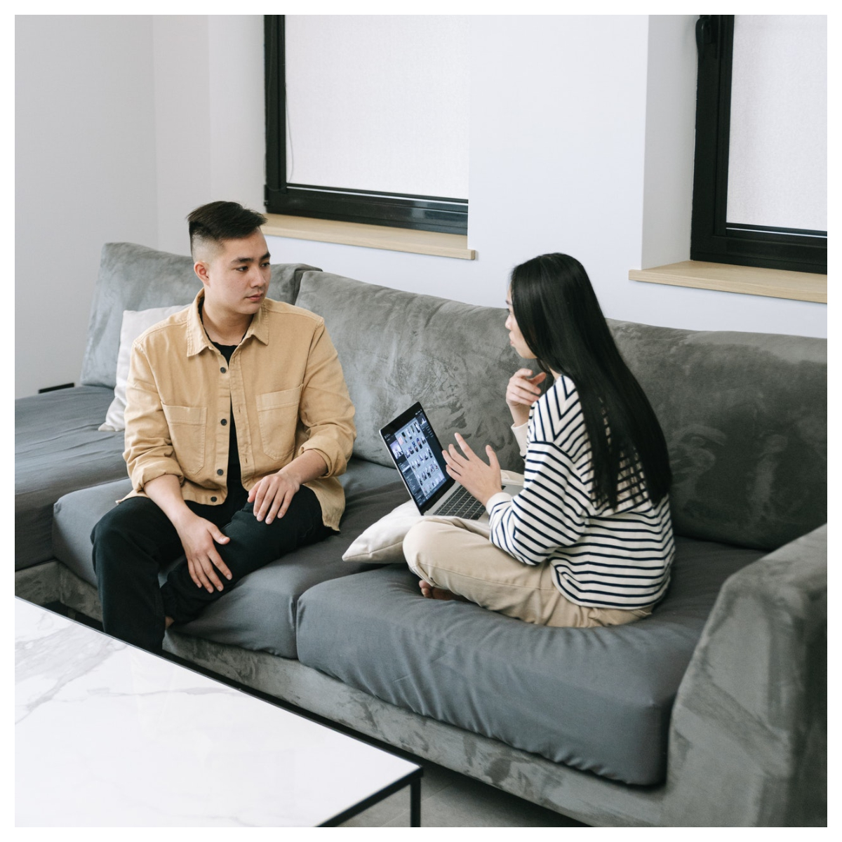 Navigating Tech-Focused Relationships: How to Reconnect with Your Partner