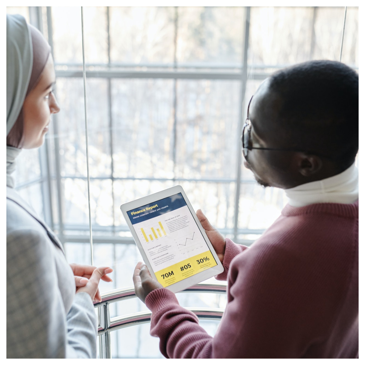 Navigating Tech-Focused Relationships: How to Reconnect with Your Partner