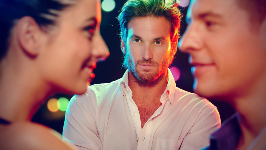 Signs Your Boyfriend May Still Love His Ex (And What To Do)