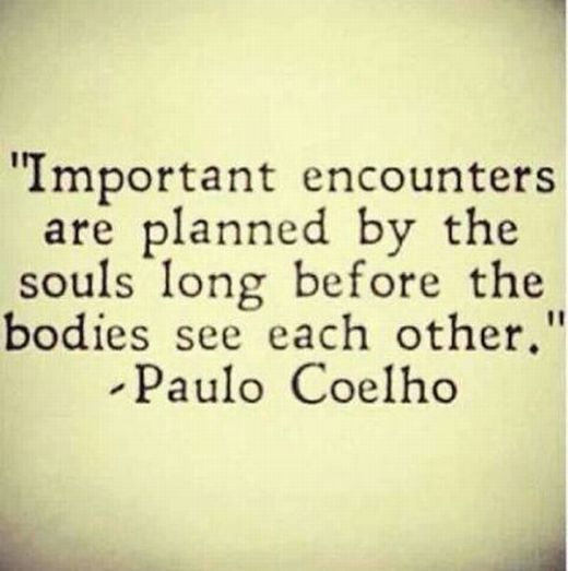 Understanding Soul Connections: 5 Signs of Deep Connection