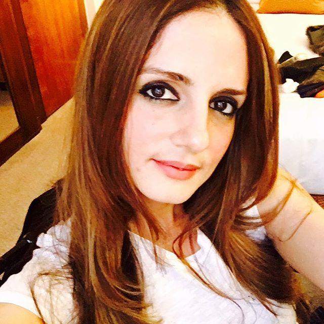 40 Single Celebrities You Can Date: A List for Singles