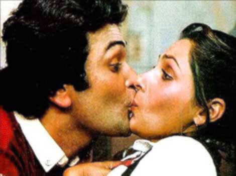 Bollywood s Most Iconic Kisses: A Romantic Celebration