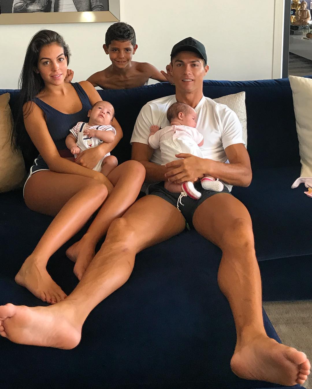2017 s Top Instagram Moments: Celebrity Photos & Trends