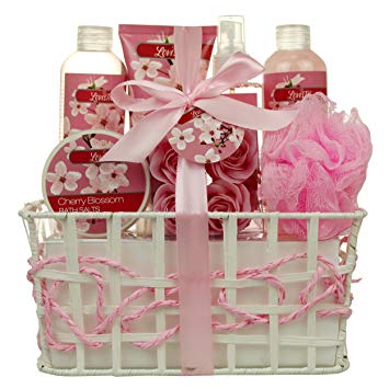 Thoughtful Gifts for Your Partner This Holiday Season
