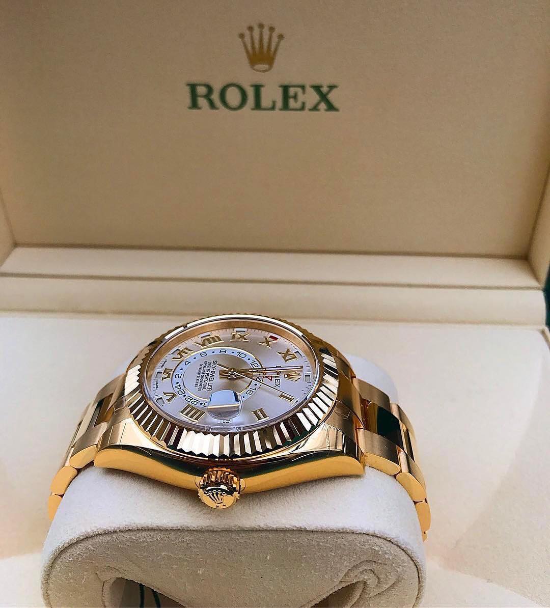 Best Valentine s Day Gifts for Boyfriends: 2019 Edition