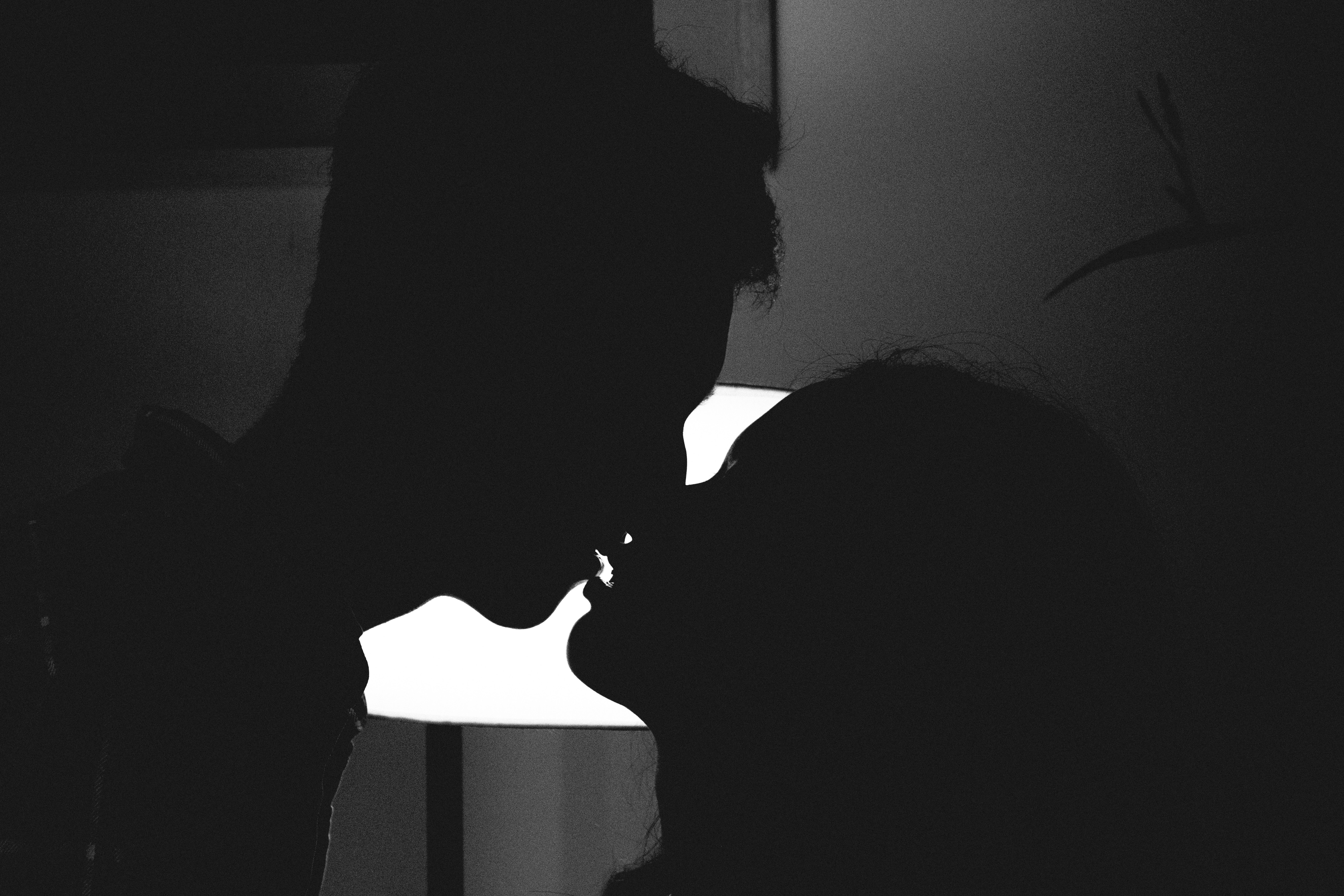 Zodiac Signs and Heartbreak: How Each Sign Copes with Loss