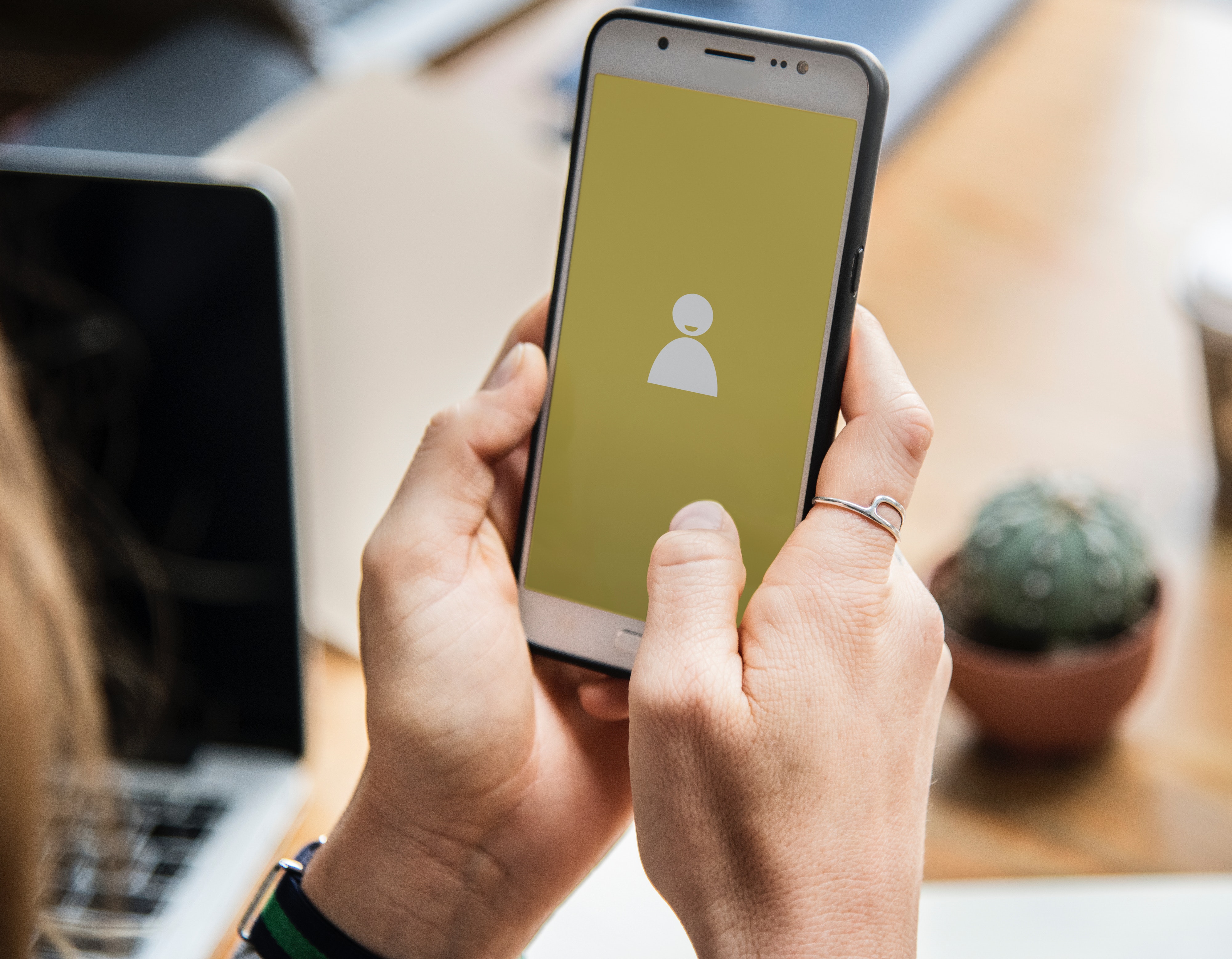 Millennial Dating Trends: Understanding Ghosting, Breadcrumbing & More