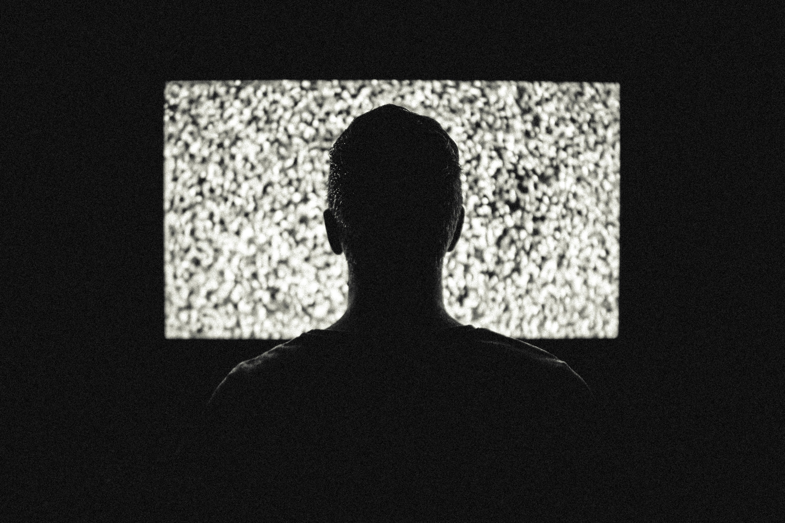 How TV Impacts Relationships: 5 Ways to Mitigate Negative Effects