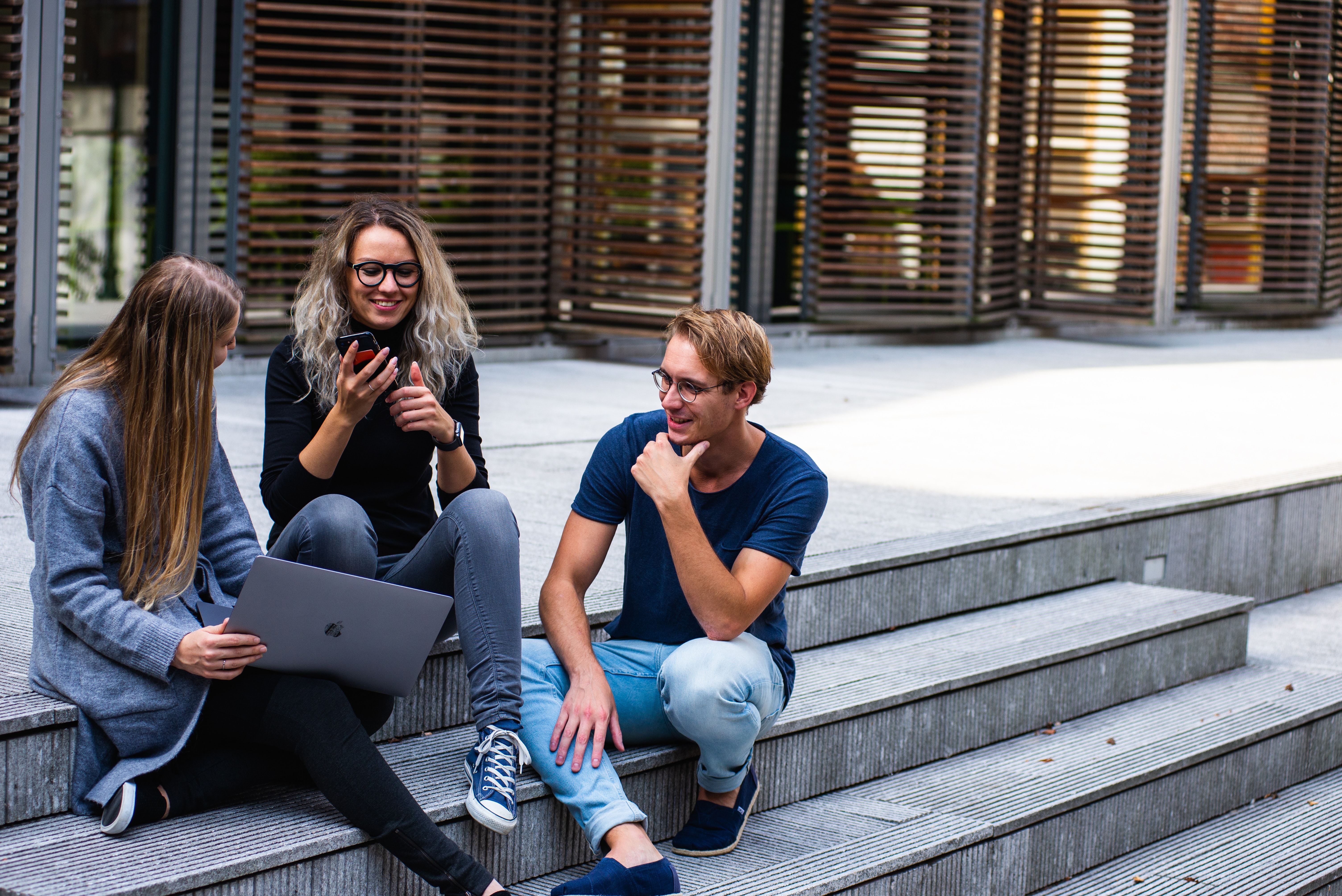 Navigating Friendship After Breakup: 4 Key Considerations